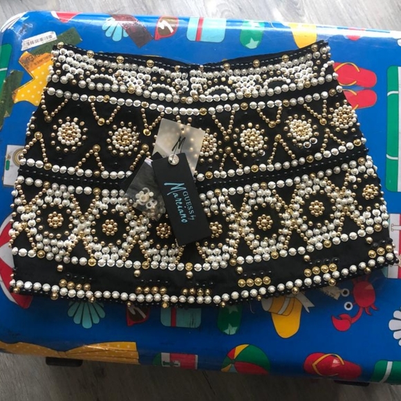 Woman skirt. - Picture 5 of 8